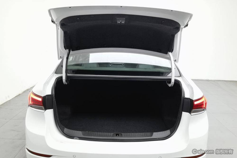 Buick Excelle 2021 Facelift Classic 1.5L Automatic Elite – фото 24