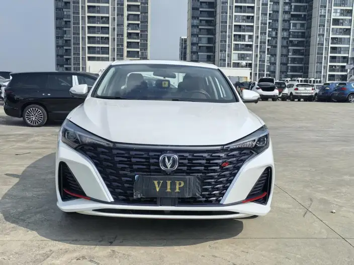 Changan Eado 2022 Model PLUS Blue whale NE 1.4T GDI DCT Flagship Model – фото 2