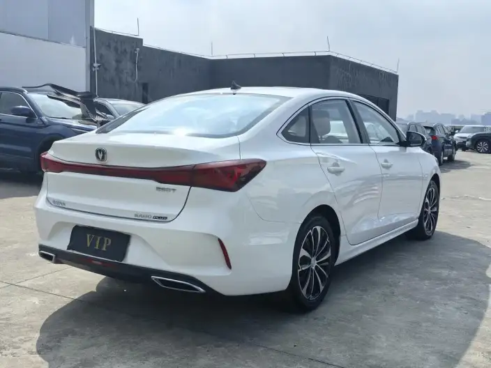 Changan Eado 2022 Model PLUS Blue whale NE 1.4T GDI DCT Flagship Model – фото 6