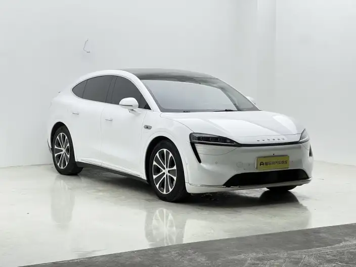 Luxeed R7 2024 Model EV 82kWh Pro Rear Drive Edition