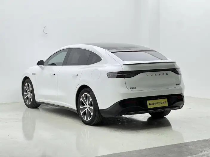 Luxeed R7 2024 Model EV 82kWh Pro Rear Drive Edition – фото 5