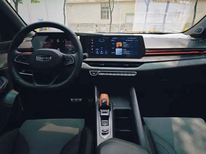 Geely Binrui 2022 Model Geely Binrui COOL 1.5T DCT Thunder Edition – фото 8