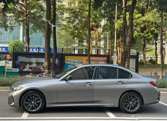 BMW 3 Series 2023 Model 325i M Sports Night Set – фото 3