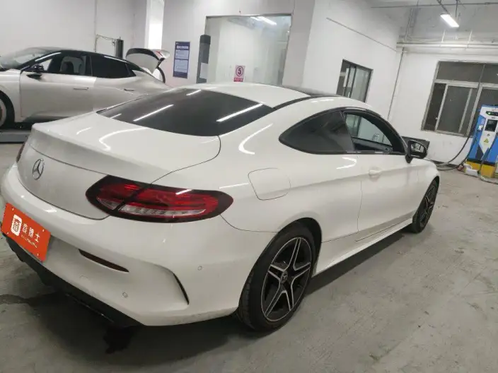 Mercedes-Benz C-Class Imported 2022 Model Facelift C 260 Coupe – фото 4
