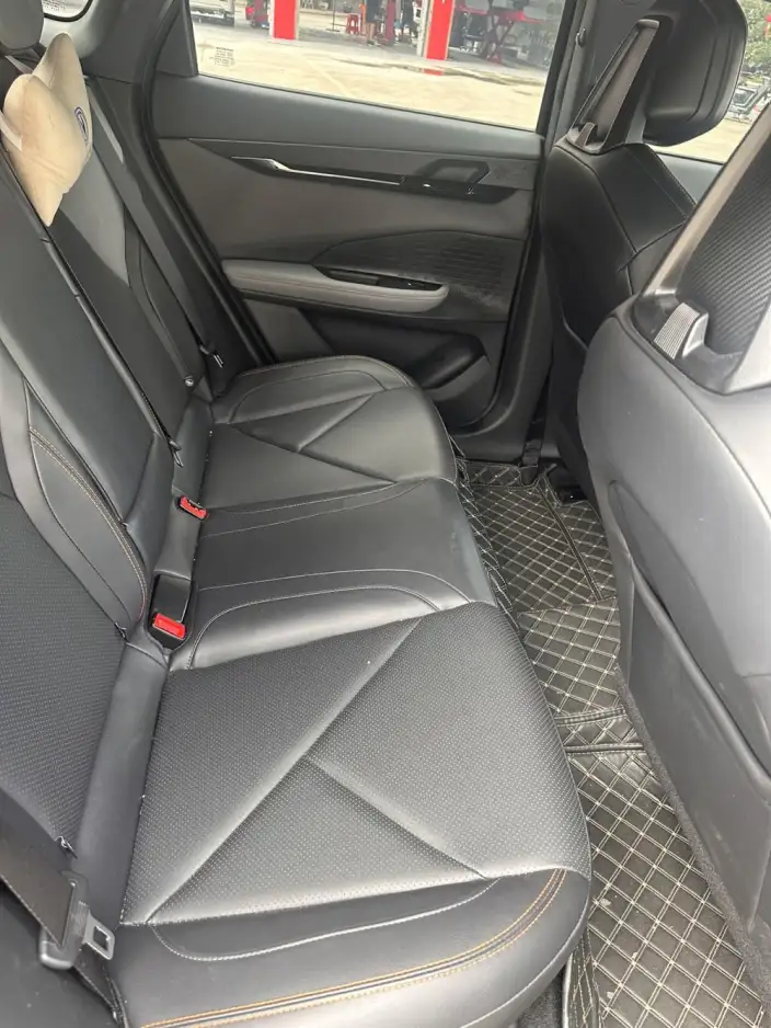 Changan UNI-V 2022 Model 1.5T Noble Model – фото 9