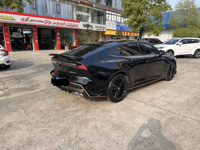 Changan UNI-V 2023 Model 1.5T Sports Edition – фото 7