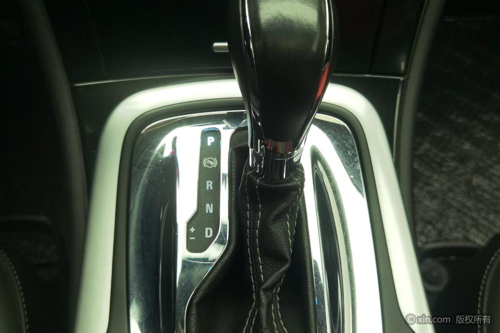 Buick Regal 2015 1.6T Leading Technology – фото 16