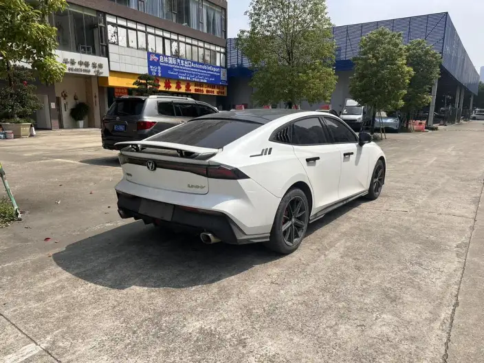 Changan UNI-V 2023 Model 1.5T Noble Model – фото 6