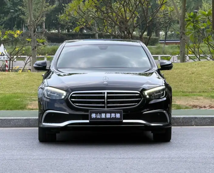 Mercedes-Benz E-Class 2022 Model E 300 L Luxury Model sedan – фото 2