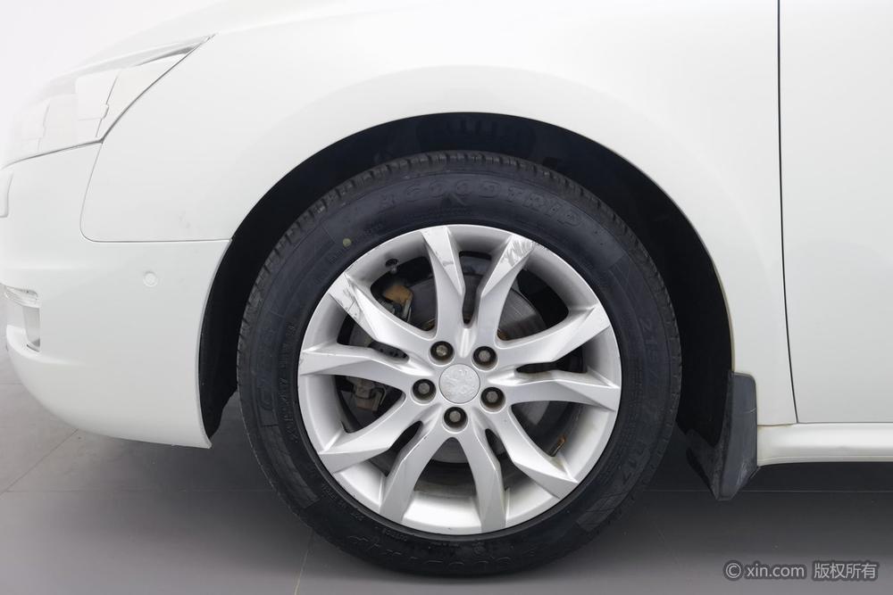 Peugeot 308 2013 2.3L 2 Anniversary Memorial автоматическое Ultimate Edition – фото 8