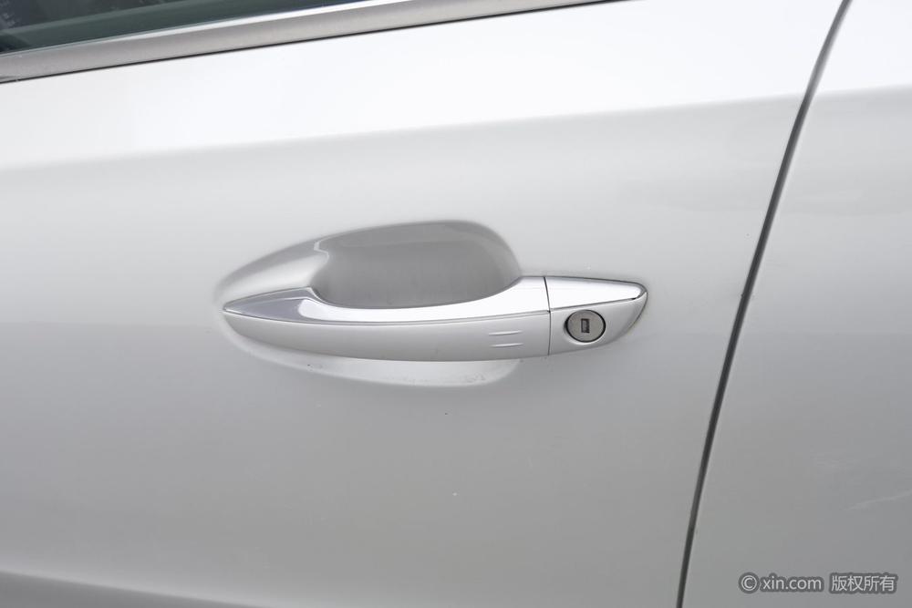 Peugeot 308 2013 2.3L 2 Anniversary Memorial автоматическое Ultimate Edition – фото 9