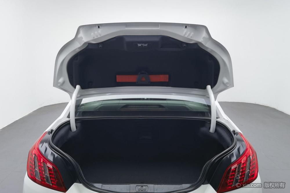 Peugeot 308 2013 2.3L 2 Anniversary Memorial автоматическое Ultimate Edition – фото 24