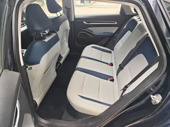 Geely Emgrand 2022 Model No. 4 Gen 1.5L CVT Elite Model – фото 10