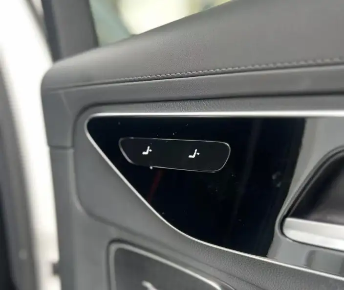 Mercedes-Benz C-Class 2023 Model Facelift C 200 L Sports Edition – фото 5