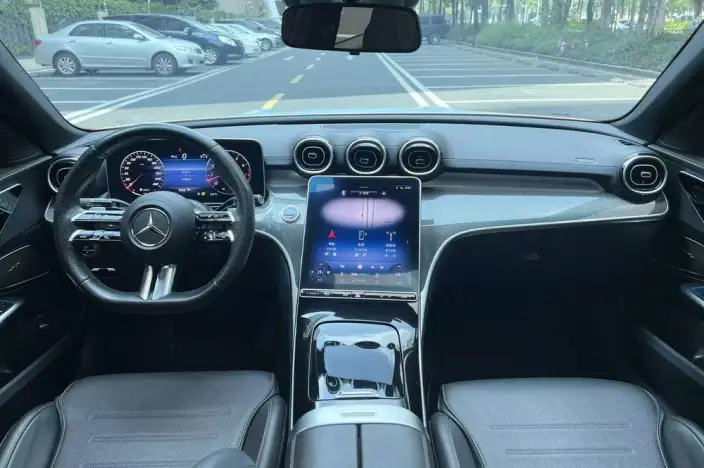 Mercedes-Benz C-Class 2023 Model Facelift C 200 L Sports Edition – фото 6