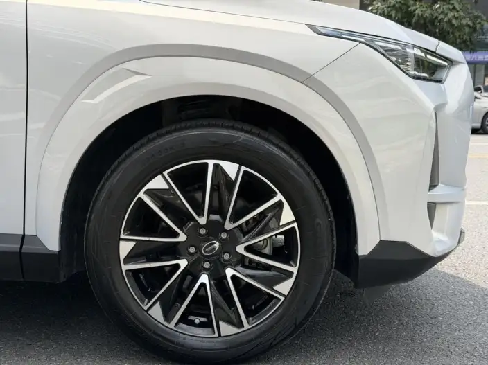 GAC Trumpchi GS4 2024 Model MAX 1.5TGDI Ultimate Edition – фото 8
