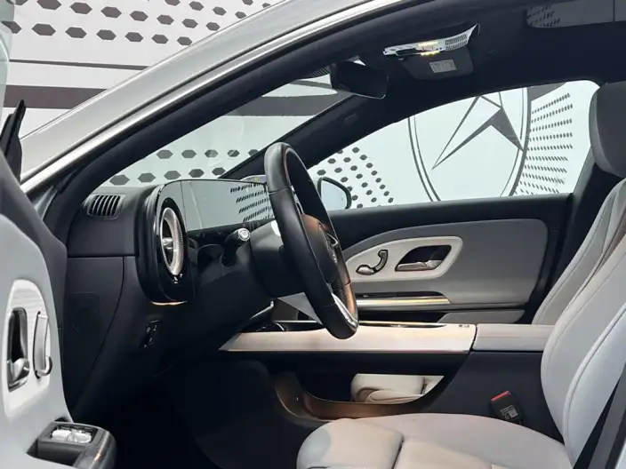 Mercedes-Benz CLA EV 2026 Model CLA 300 L Ultra-long Endurance – фото 8