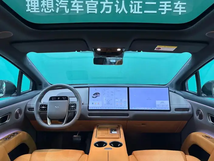 Li Auto i8 2025 Model Standard Edition – фото 9
