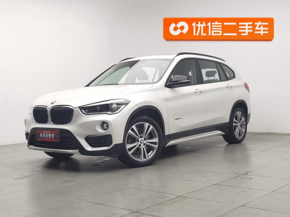 BMW X1 2016 xDrive20Li Luxury – фото 1