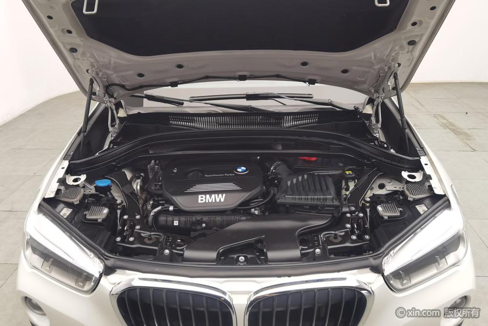 BMW X1 2016 xDrive20Li Luxury – фото 5
