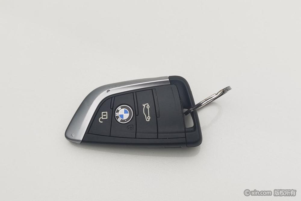 BMW X1 2016 xDrive20Li Luxury – фото 6