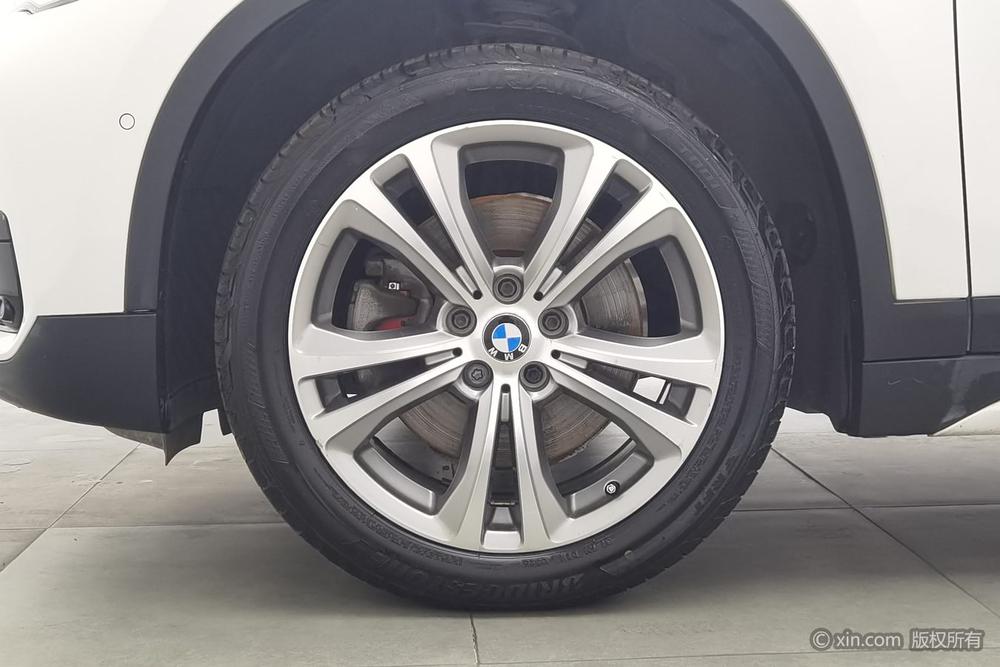 BMW X1 2016 xDrive20Li Luxury – фото 8