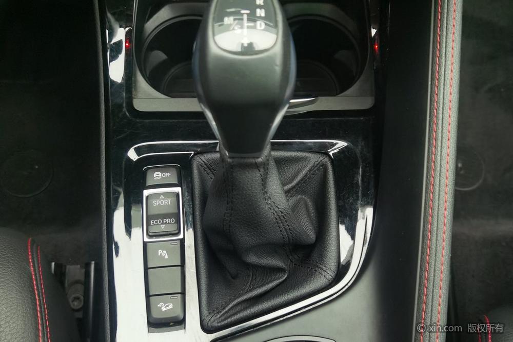 BMW X1 2016 xDrive20Li Luxury – фото 15