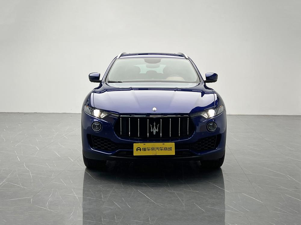 Levante 2019 3.0T 350Hp Standard Edition Country VI – фото 2