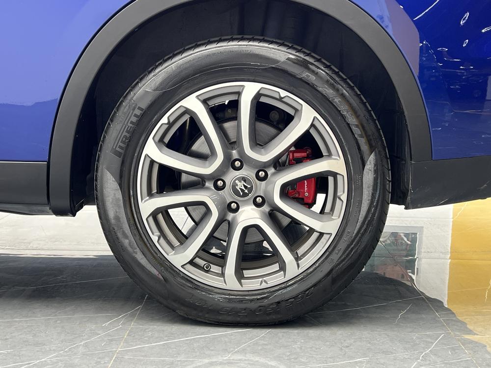 Levante 2019 3.0T 350Hp Standard Edition Country VI – фото 9