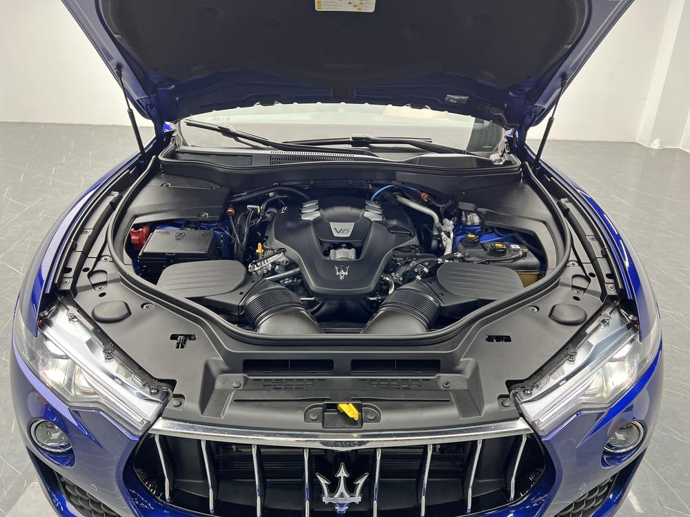 Levante 2019 3.0T 350Hp Standard Edition Country VI – фото 10