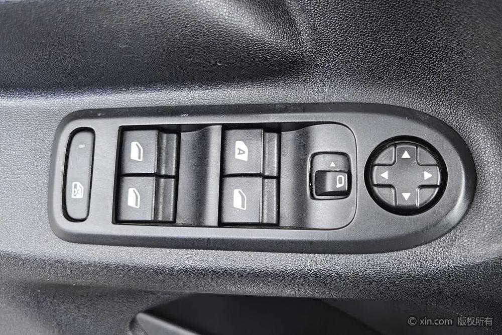 Citroën C3-XR 2015 1.6L автоматическое Pioneer type – фото 21