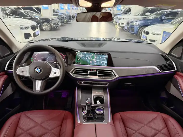 BMW X5 2022 Model xDrive 30Li Exclusive Model M Sports Set – фото 7