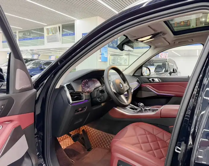 BMW X5 2022 Model xDrive 30Li Exclusive Model M Sports Set – фото 8