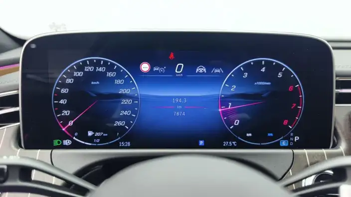 Mercedes-Benz E-Class 2025 Model E 300 L Fashion Model sedan – фото 7