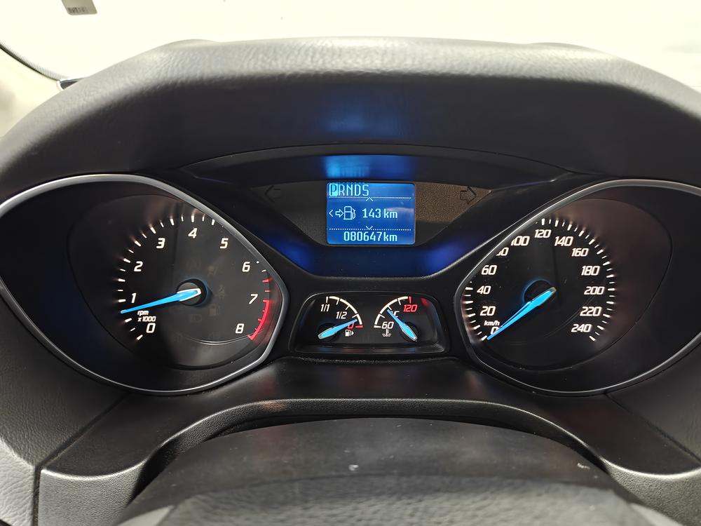 Ford Focus 2012 Sedan 1.6L Automatic Fashion – фото 15