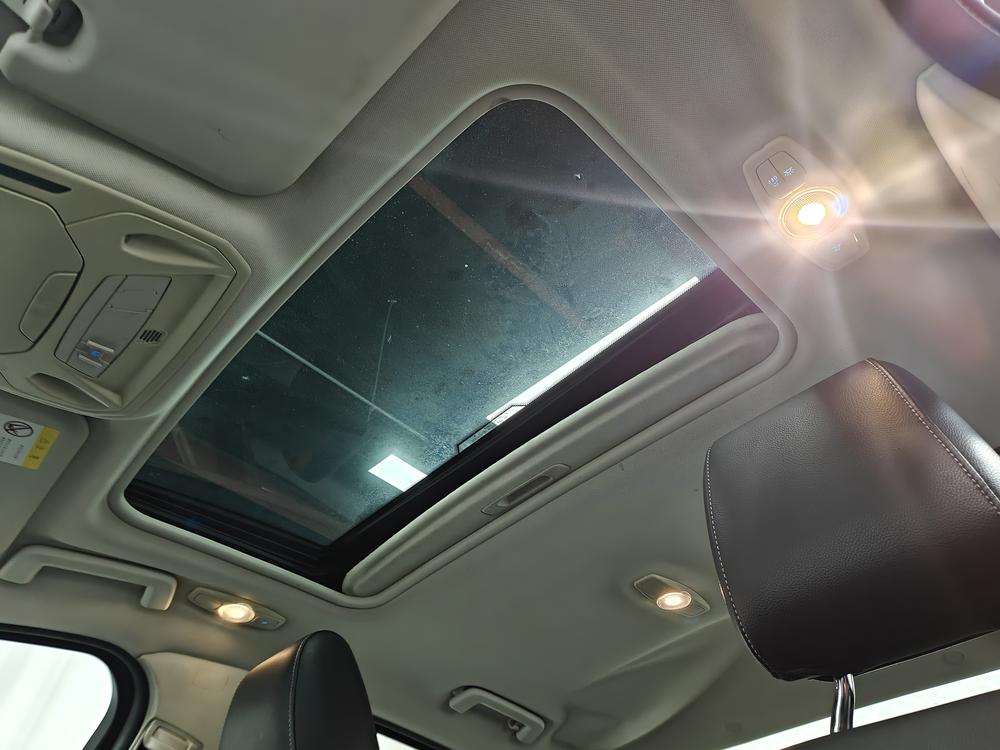 Ford Focus 2012 Sedan 1.6L Automatic Fashion – фото 19