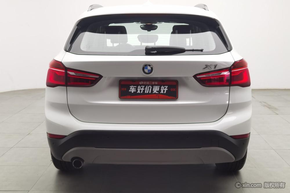 BMW X1 2018 sDrive18Li Style – фото 3