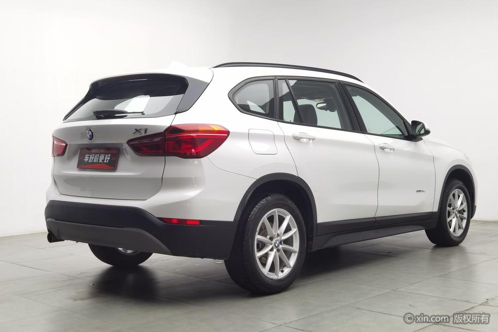 BMW X1 2018 sDrive18Li Style – фото 4