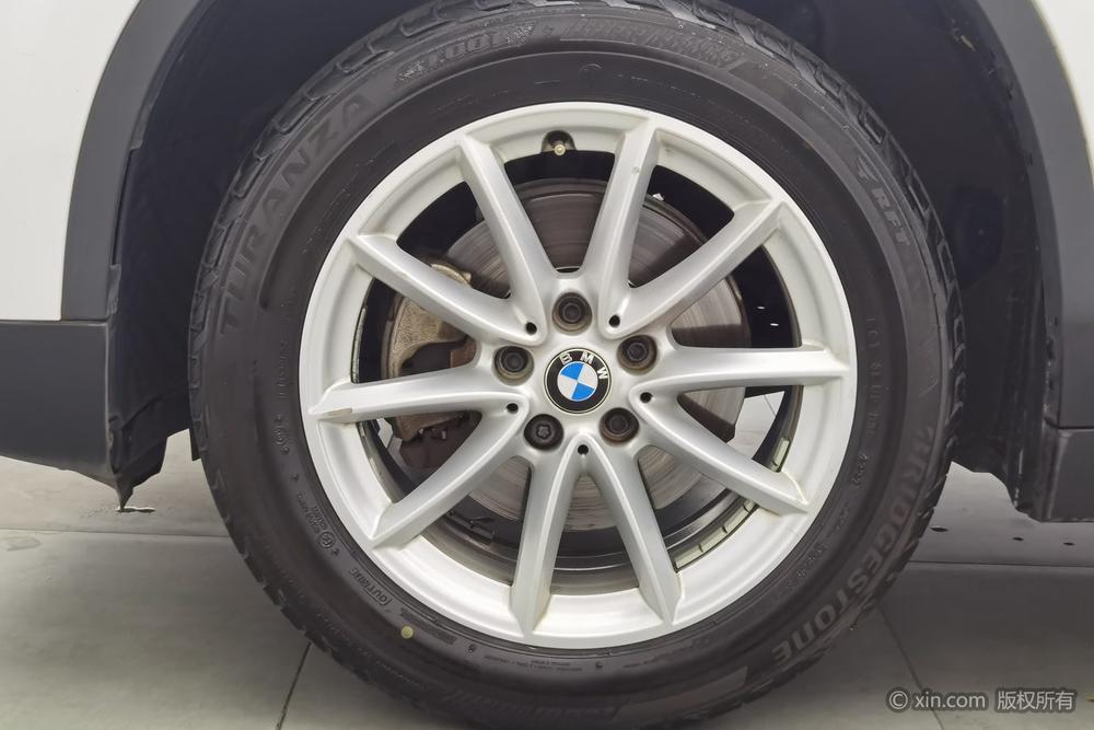BMW X1 2018 sDrive18Li Style – фото 5