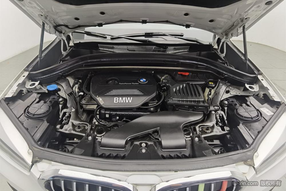 BMW X1 2018 sDrive18Li Style – фото 6