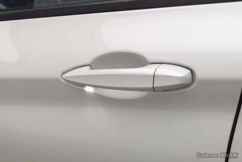 BMW X1 2018 sDrive18Li Style – фото 9