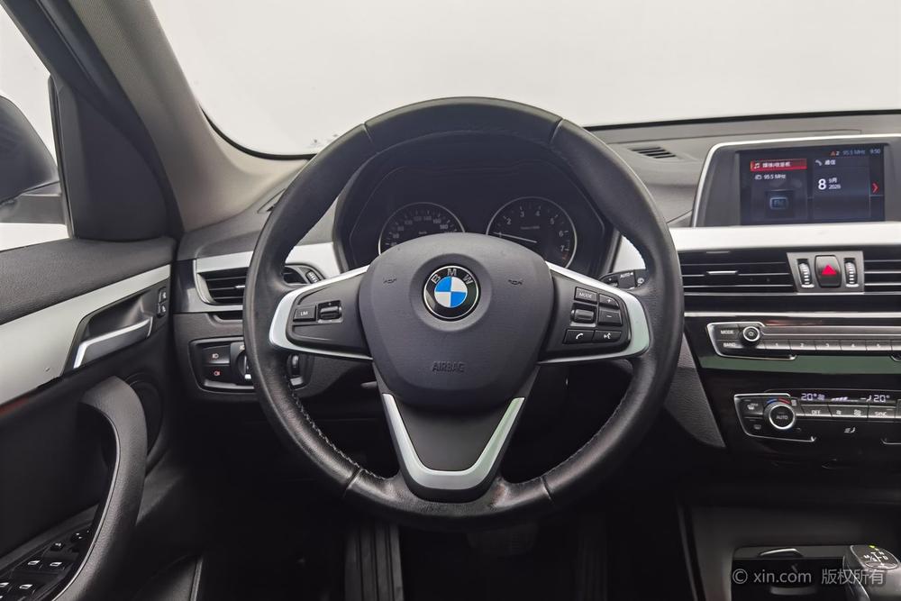 BMW X1 2018 sDrive18Li Style – фото 14