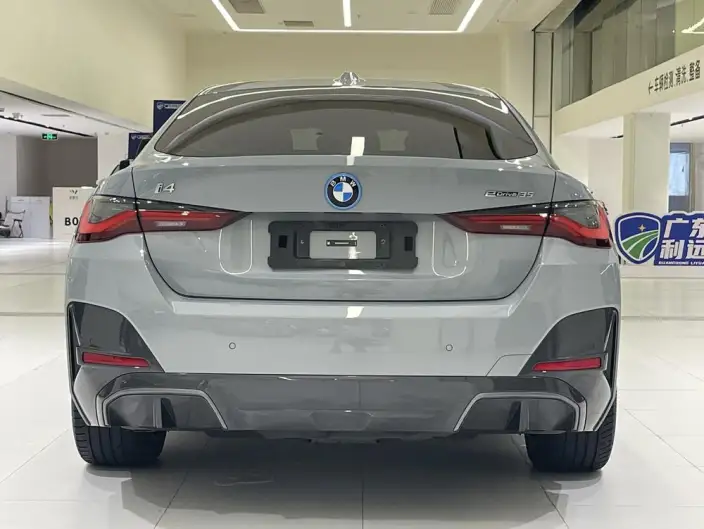 BMW i4 2023 Model eDrive35 – фото 5