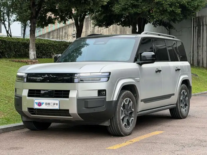 Titan 7 PHEV 2025 Model 190KM 4WD Max Edition – фото 1