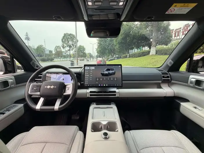 Titan 7 PHEV 2025 Model 190KM 4WD Max Edition – фото 8