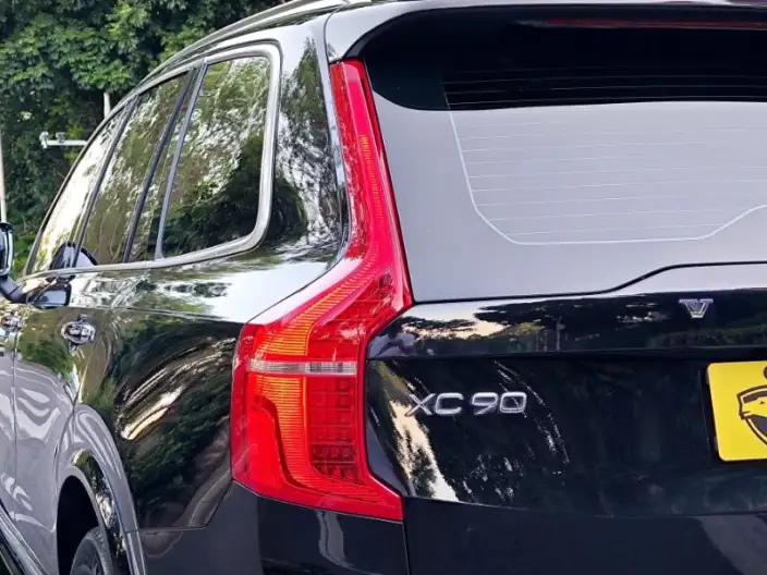 Volvo XC90 2021 Model B5 Zhixing Deluxe Edition 7 seat – фото 7