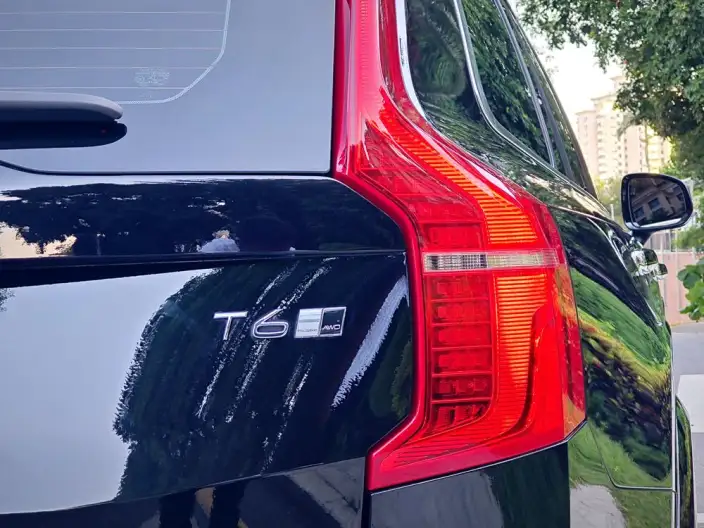Volvo XC90 2021 Model B5 Zhixing Deluxe Edition 7 seat – фото 8