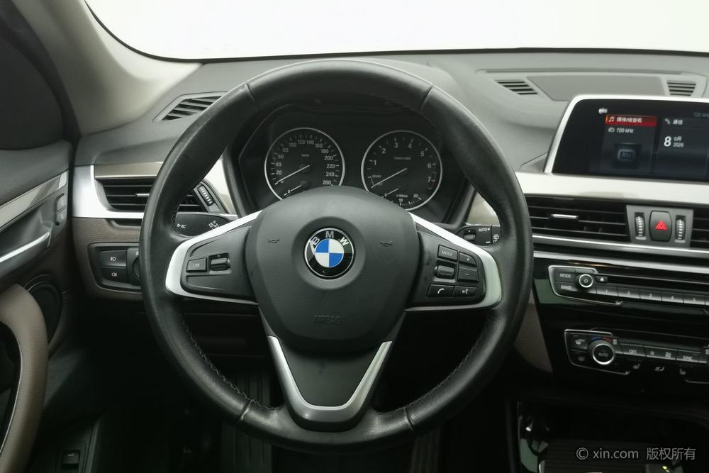 BMW X1 2018 xDrive20Li Premium – фото 15