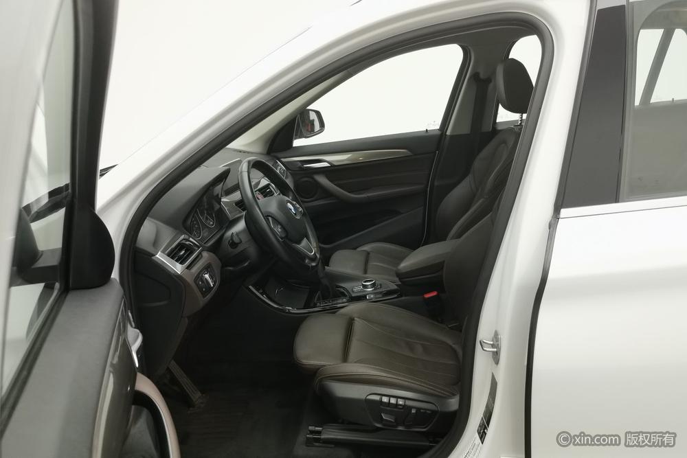 BMW X1 2018 xDrive20Li Premium – фото 18