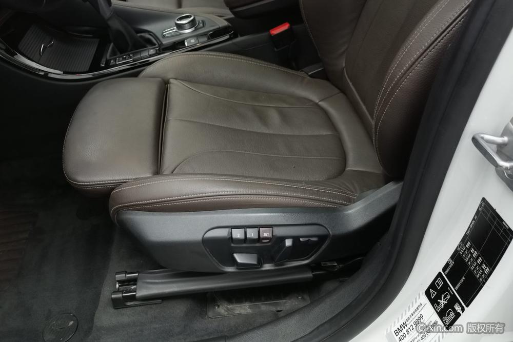 BMW X1 2018 xDrive20Li Premium – фото 19